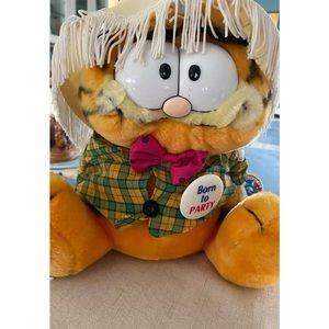 Vintage Garfield Plush “ Party Animal”